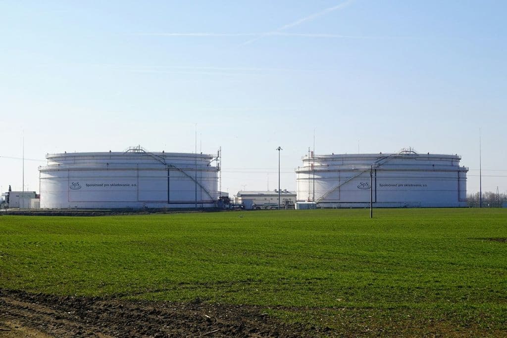 Bacs de stockage (démo)